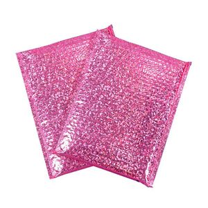 Opakowanie prezentów 50pcs Holograficzne metalowe bąbelek mailer glamour shades folia poduszka torby ślubne Wyściełane opakowanie koperty prezenty