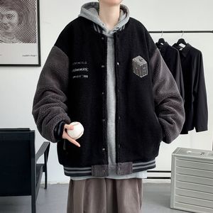 Kurtki mężczyzn Winter polar Varsity Baseball Mężczyźni ciepłe koreańskie trend płaszcz uliczny Owwałem sztuczne futro jagnięce bombowce 230207