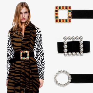 Cintos da marca de moda Luxo cinturões decorativos de luxo para mulheres Velvet Faux Leather Dress Belt Pérola quadrada redonda fivela Decorativa Strap G230207