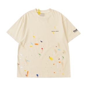 23SS 봄 여름 티 일본 일본 낙서 핸드 페인팅 프린트 티셔츠 남성 여자 거리 캐주얼면 Tshirt