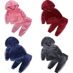 Giyim Setleri Kış Çocuk Giyim Bebek Kız Giysileri Seti Kadife Katı Erkek Giysileri Hoodies Sweatshirtsants Çocuklar İçin Takım Takımları 230208