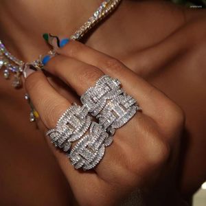 Pierścionki ślubne 5a Cubic Zirconia loded Out Bling Square CZ Zespół zaręczyn