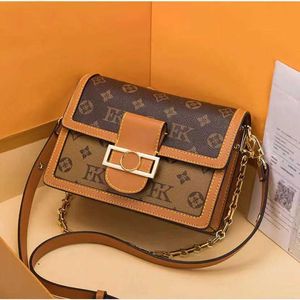 New Handbag Crossbody Chain Bag Flip Messenger Bags For LADY Girls Square Satchel Purses PU Leather Travel Casual Shoulder Bag Party Pack Cosmetic Pouch