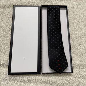 2023 MĘŻCZYZNIE DECTIE Designer Designer Scyk Surt Fities Luksusowe biznesmen Silk Ties Party Wedding Szyja CRAVATE Cravattino Krawatte Choker z Box G9