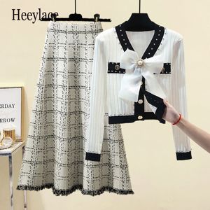 Two Piece Dress Women Autumn Winter Vintage fragrant Knitted Pieces Sets Korean Long Sleeve Knit Cardigan And High Waist Plaid Skirts 230209