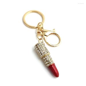 Keychains nyckelring för kvinnor flickor mode rhinestone sexig läppstift bil nyckel ring söt väska hänge tillbehör 2023 trendig miri22