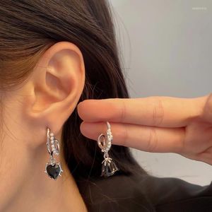 Stud Earrings Korean Black Rose Love For Female Minority Design Sense Senior 925 Silver Needle Hepburn Style
