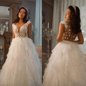 Elegant A-Line Wedding Dresses V-Neck Flower Leaves Applicants Backless Layered Net Golvl￤ngd Custom Made Plus Size Soft Bridal Dress Vestidos de Novia