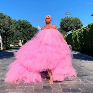 Casual Dresses Pink Puffy Ball Gown Prom Strapless Tulle formella festklänningar Vestidos Robe 2023 Kvinnakvällsklänning