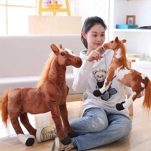 Animali di peluche ripieni Cavallo realistico 4 stili Regalo di compleanno per bambini Decorazioni per giochi di cavalli Giocattolo di alta qualità