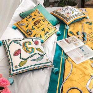 Pillow American Cover Tiger Walking Housse De Coussin Throw Pillows Tassel Cojines Decorativos Para Sofa