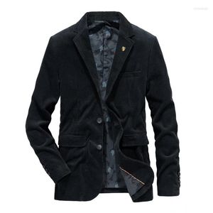 Jackets masculinos Autumn Winter Fashion Cordoy Corduroy Casual Blazer Masculino Fit Slim and Coats Men Outwear Suit de veteração Homme