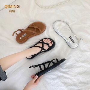 Donne piattaforma Summer Beach Fashion Sexy Flat Cash Cross Peep Ttoe Ladies Scarpe Woman Black Sandals Flip Flip T230208 67973