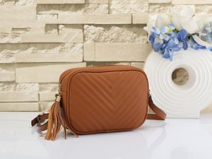 Wysokiej jakości PU skórzana torba designerska Kobieta kamera torebka moda słynna listwa torba Messenger Tassel