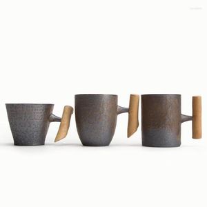 Mugs Japanese Style Vintage Ceramic Coarse Pottery Mug Rust Glaze Coffee Cup Spoon With Wooden Handgrip Tea Milk Water Home Drinkware