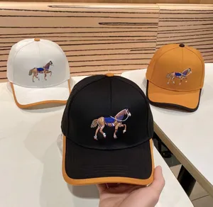 Baseball caps Luxury baseball cap solid color letter Animals duck tongue hats sports temperament hundred take couple casual travel sunshade hat very good