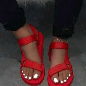 Summer 2022 New Woman Fashion Platform Sport Casual Flat Flat Sandals Non-Slip Outdoor Beach Sandalias Chaussure Femme T23020 A799