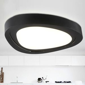 Luzes de teto Minimalista Personalidade criativa moderna Lâmpada de quarto Lâmpada Estudo de diferentes Circulares LED nórdicos decorados