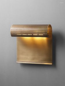 Wall Lamp All-Copper Post-Modern Light Luxury Model Room Living Bedroom Bedside Background Creative Curling VC