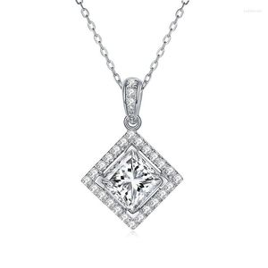 Chains Wholesale Moissanite Gemstone Princess Cut Created Wedding Engagement Pendent Necklace Fine Jewelry 925 Sterling Silver