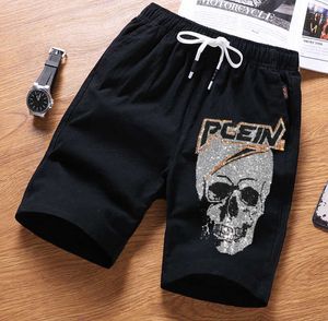 Men's Shorts New Men's Summer Casual Skull Shorts Men Straight Shorts Male Fashion Cotton Beach Short Hot drill Plus Size 4XL T230209