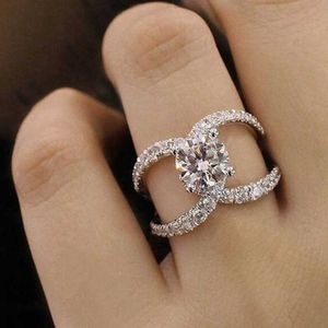 Solitaire Ring Simple Design Design Fashion Rhinestons Rings Zircon for Women Excessories مشاركة الزفاف هدية المجوهرات Y2302