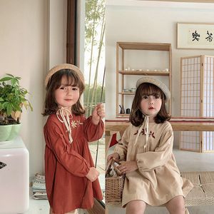 Abiti da ragazza Ragazze Increspature di cotone Bambini Solid Manica lunga Primavera Autunno Bambino Ricamo Stile bohemien Vestiti da bambina 230209