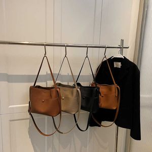 HBP маленькие сумки для женщин для женщин 2024 тренд винтажный женский дизайнер кожаный дизайнер просты