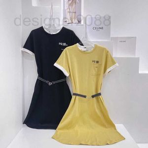 Casual Dresses Designer Kontrast Fake Two-Piece Midjebandskl￤nning (med b￤lte) Craft Cuff Stitching Thread AQ3K