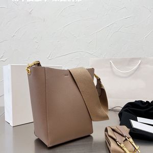 Plain Bucket Bag Women Handbag Purse Tote Bag Cowhide Leather Removable Wide Strap Gold Hardware Fashion Letters Interior Zip Pocket