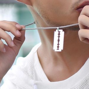 Pendant Necklaces Razor Blade Men Necklace Stainless Steel Man Gold/Silver Fashion JewelryPendant