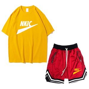 Neue Herren-Lauf-Sets, Sommer-Sportbekleidung, Fitnessstudio, Fitness-Anzüge, schnell trocknende T-Shirts, kurze Sportbekleidung, Workout, Training, Sport-Trainingsanzug, Übergröße S-2XL