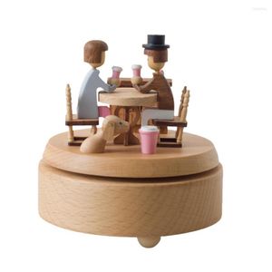 Dekorativa figurer Skönhet Clear Sound Beech Wood Mechanical Musical Box Alla hjärtans dag gåva långvarig hand-vev för hemmet