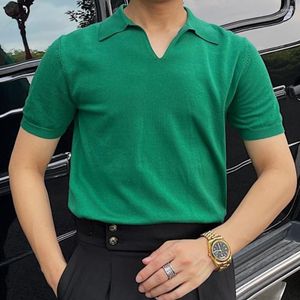 Polos męski 2023 Summer Summer Men Summer Men's Solid Kolor T-shirt British Slim Slim Capel Basited Striped Casual Polo Shirt