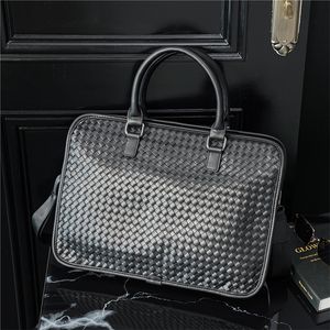 Briefcases Soft Leather Woven Briefcase for Men Fashion Business Travel Laptop Handbag Korea Style Male Shoulder Messenger Bag Trendy 230210