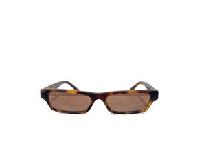 نظارة شمسية للنساء للنساء من نظارات الشمس من أشعة الشمس أسلوب الموضة يحمي العيون UV400 مع صندوق عشوائي وحالة 0075