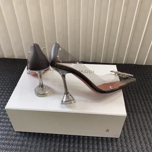 Amina Muaddi Begum Shoes Украшенные кристаллами прозрачные туфли-лодочки из полупрозрачного ПВХ Сандалии на каблуке для женщин Женские дизайнерские модельные туфли Вечерняя фабричная обувь на каблуке 94 мотыга