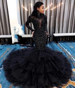 Lüks siyah balo elbiseleri 2023 uzun kollu pullu deniz kızı parti elbise yüksek boyun püskül