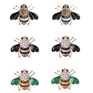 Stift broscher gyllene stberry honung bee lapel crystal insekt tema för kvinnor 3 färger släpp leverans 2022 am3jw