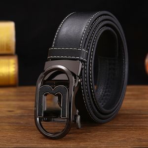 Luxury Letter Buckle Men's Leather Belt Trendy Business Comfort Click Belts Partihandel