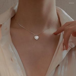 Pendant Necklaces Fashion INS 2023 Flash Opal Heart-shaped Necklace Female Clavicle Chain Choker Jewelry On The Neck Kpop