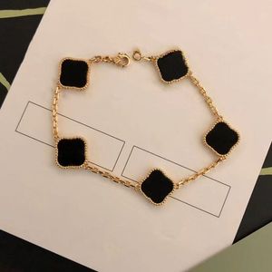 Luxury jewelry clover bracelet agate shell bracelet designer bracelet charm ladies bracelet men designer bracelet jewelry ladies and girls wedding Mother s Day