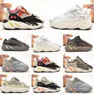 2023 Çocuk V2 Çocuk Ayakkabıları Courant Blush Desert Utility Siyah Chaussures Bebek Yürümeye Başlayan çocuk ayakkabısı Sneakers Ouest Enfant Boys et Filles Pour