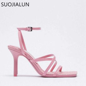 Сандаловая новая женщина Suojialun 2024 Сандалии Pink Summer Fashion Узкая группа гладиаторов Тонкие высокие каблуки квадратные носки для открытых платьев SH T230208 78
