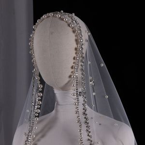 Jóias de cabelo de casamento pérolas de alta qualidade vintage com shinestone cor de marfim branca véus véus de casamento belos arabes 230210