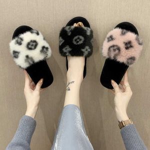 Slipare Ladies Womens Winter Fur Leopard Print toffel inomhus Hus Plush Home varm öppen tå platt mjuka sula lägenheter mule skor för damer g230210