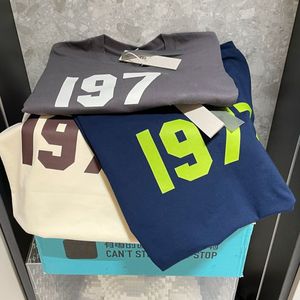 Essential Women's Men t-shirt Sommardesigners toppar Luxurys Letter of Pure Cotton T-shirts 197 Polos kort ärm Runda krage hoodies Clothe plus storlek 3xl 4xl 5xl