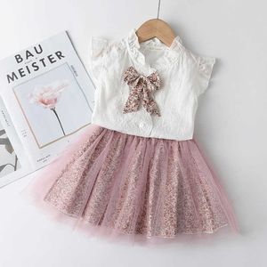 Set Ragazze Casual Set New Summer Kids Cute Bowtie es Bambini Lovely Mesh Dress Costumi da festa Abbigliamento per bambini