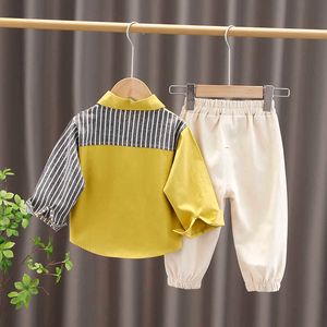 Set di abbigliamento Ragazzi Completi Abbigliamento Set a maniche lunghe per bambino Camicia Tuta Abito in cotone moda Primavera Autunno Top Pantaloni PC Anni