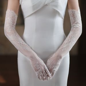 Fünf Fingerhandschuhe WG054 Elegante Hochzeit Braut Long Handschuhe Tüll Spitze applizierte Finger Braut Brautjungfer weiße Handschuhe Frauen Heiratszubehör 230210